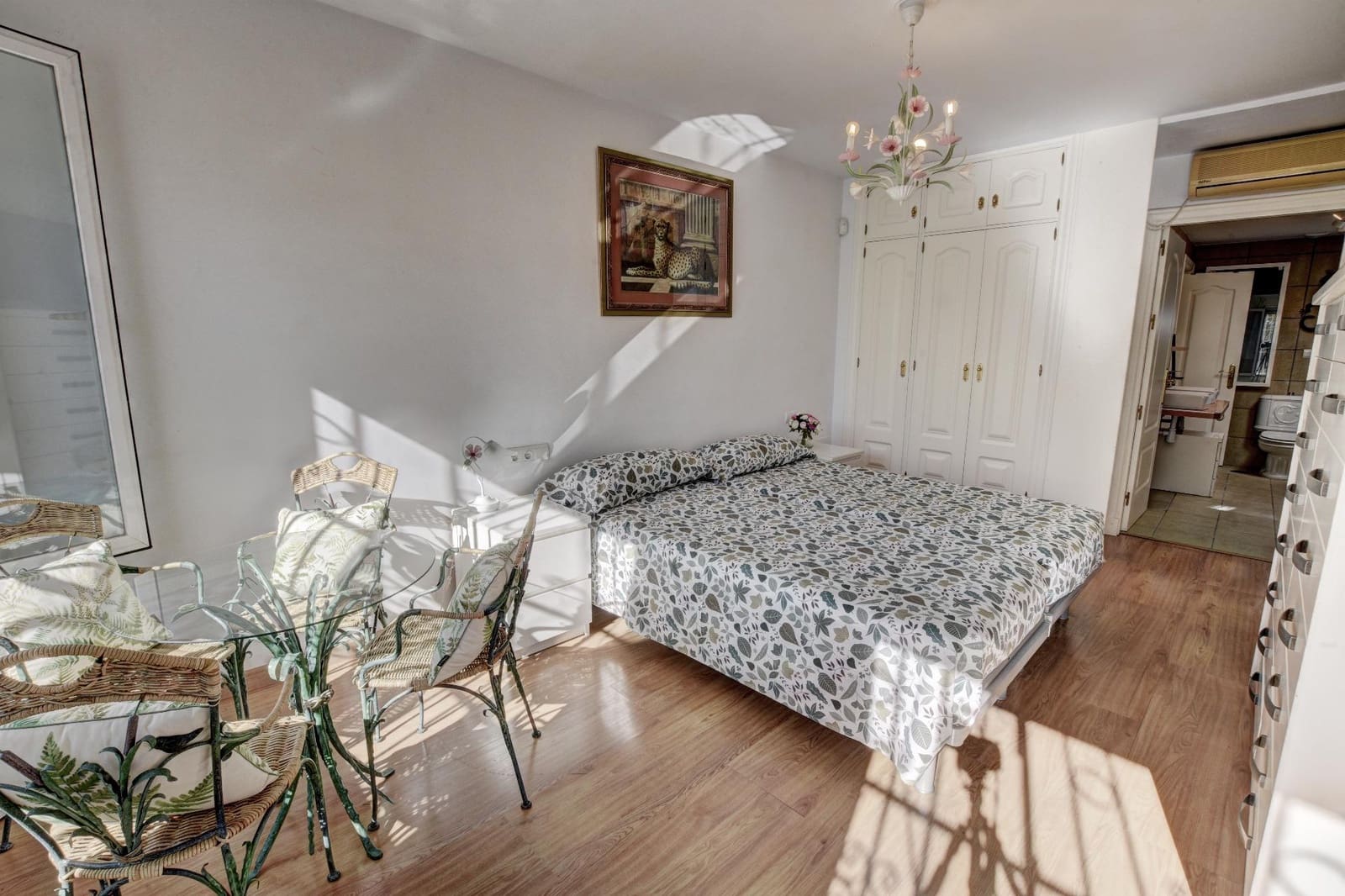 4 bedroom Villa for sale in Arroyo de la Miel with pool garage - € 1,159,000 (Ref: 10037487)