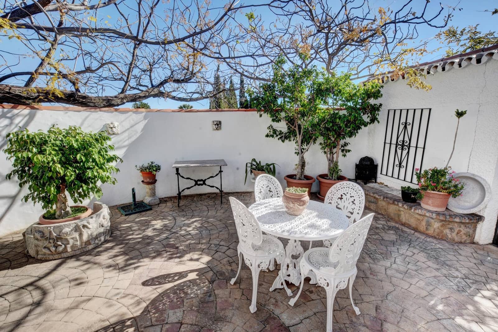 4 bedroom Villa for sale in Arroyo de la Miel with pool garage - € 1,159,000 (Ref: 10037487)