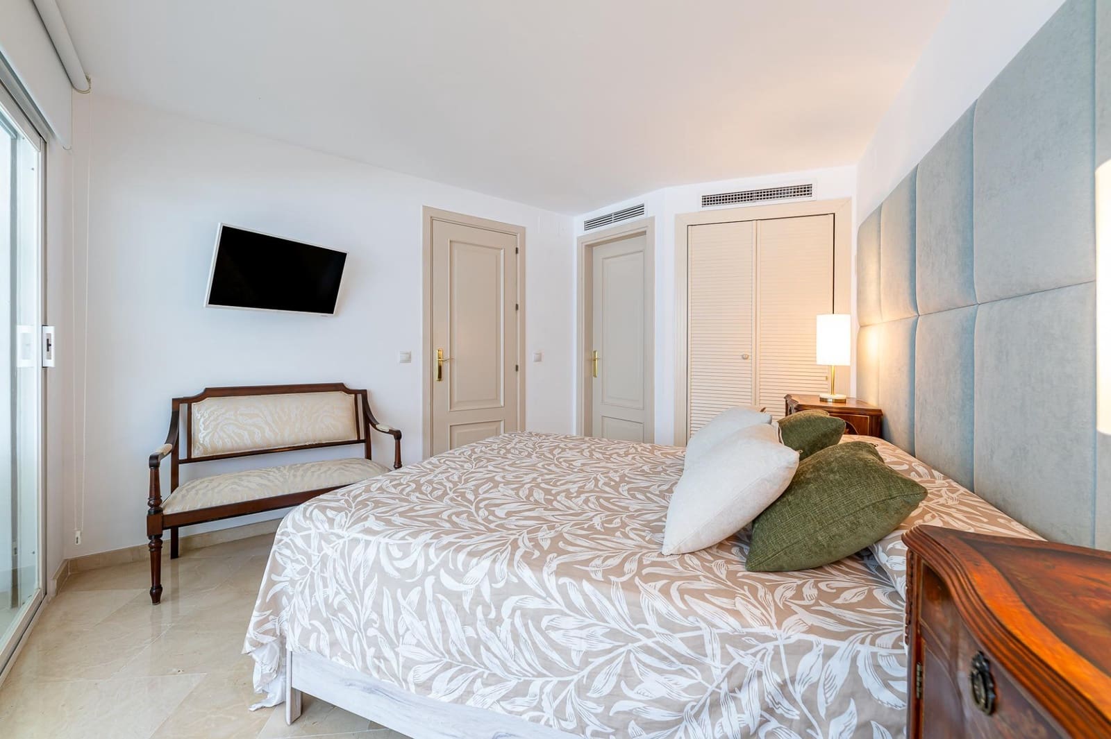 1 soveværelse Lejlighed til salg i Benalmadena med swimmingpool - € 699.000 (Ref: 10168493)