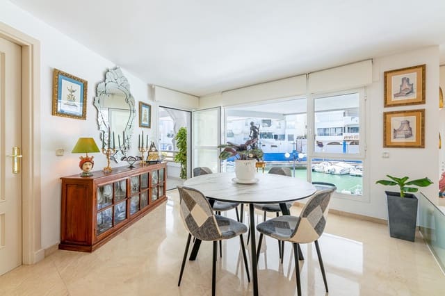 1 soveværelse Lejlighed til salg i Puerto Marina, Benalmádena med swimmingpool - € 699.000 (Ref: 10168493)