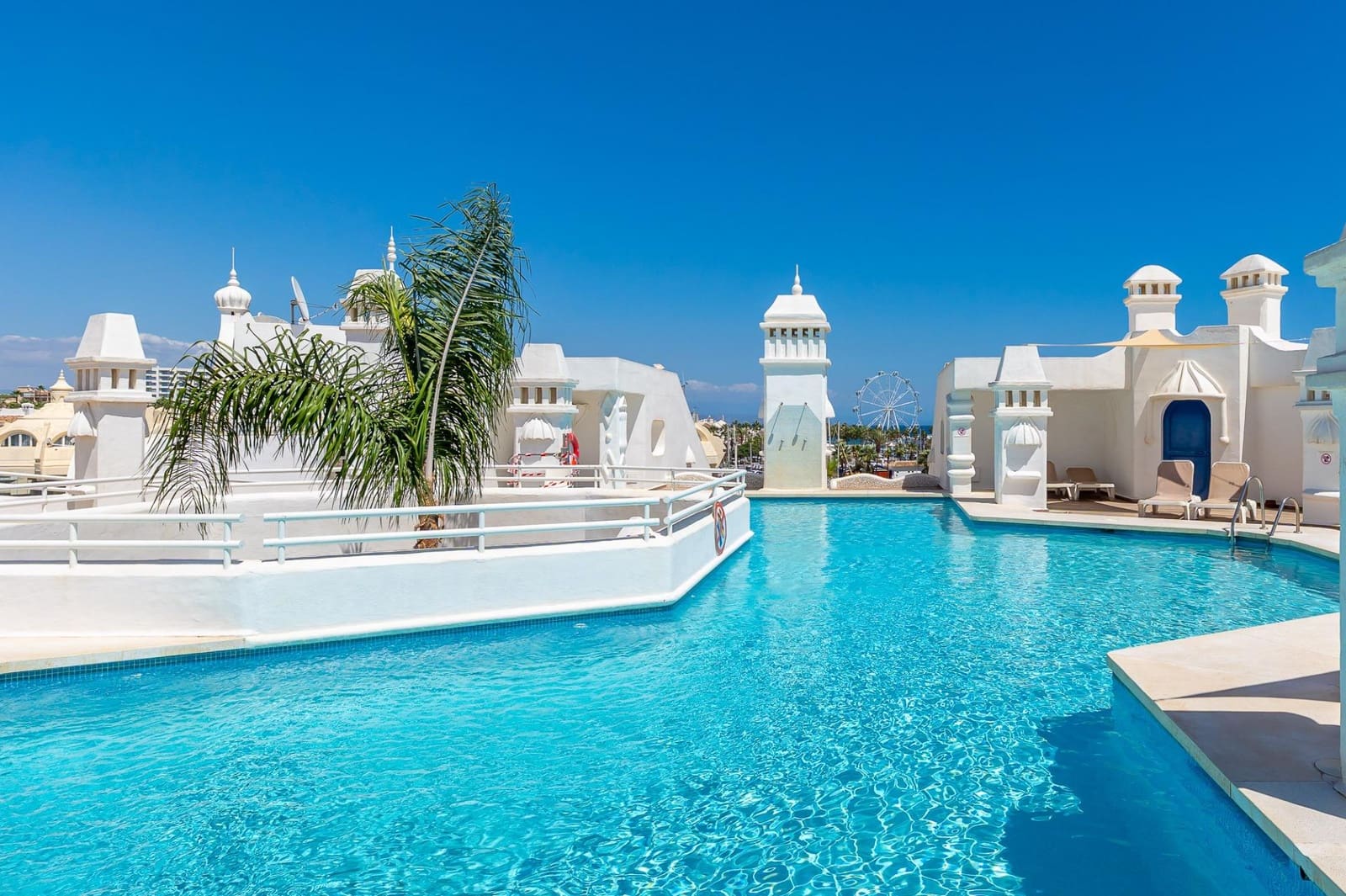1 soveværelse Lejlighed til salg i Benalmadena med swimmingpool - € 699.000 (Ref: 10168493)