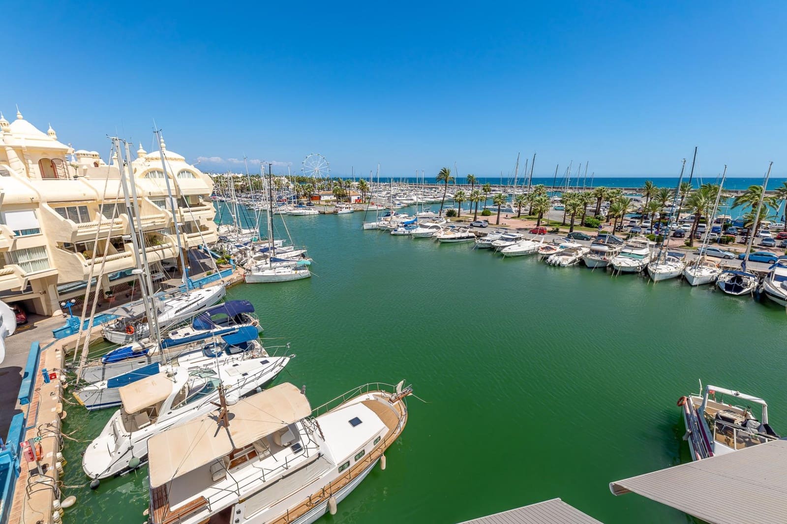 1 soveværelse Lejlighed til salg i Benalmadena med swimmingpool - € 699.000 (Ref: 10168493)