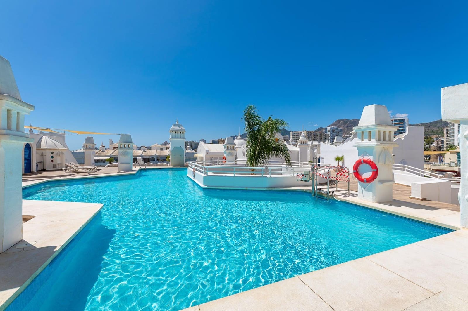 1 soveværelse Lejlighed til salg i Benalmadena med swimmingpool - € 699.000 (Ref: 10168493)