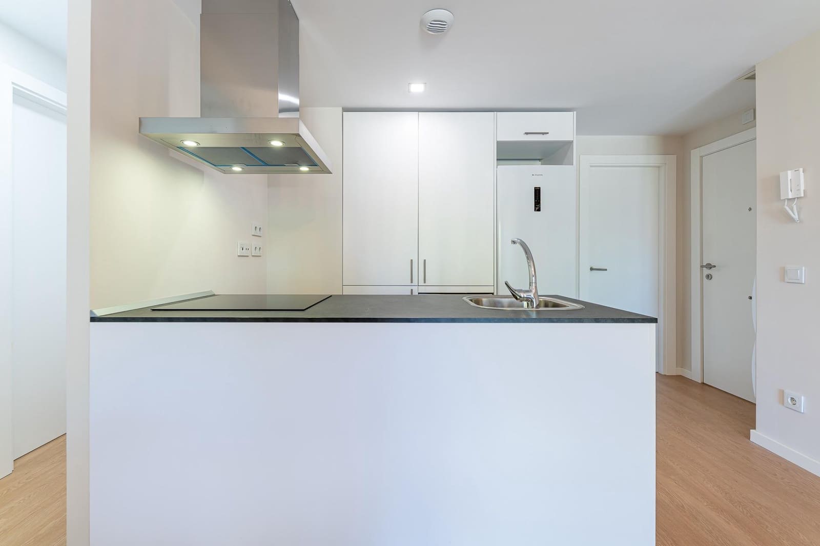 3 quarto Apartamento para arrendar em Mijas com piscina garagem - 1 850 € (Ref: 10177215)