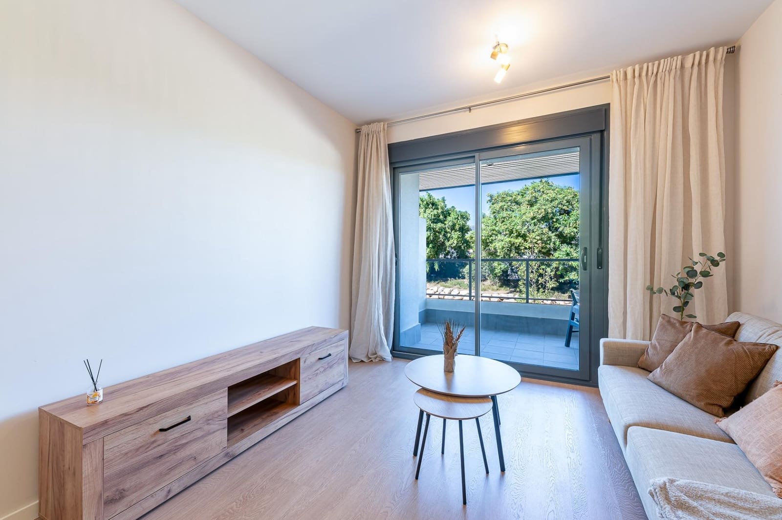 3 quarto Apartamento para arrendar em Mijas com piscina garagem - 1 850 € (Ref: 10177215)