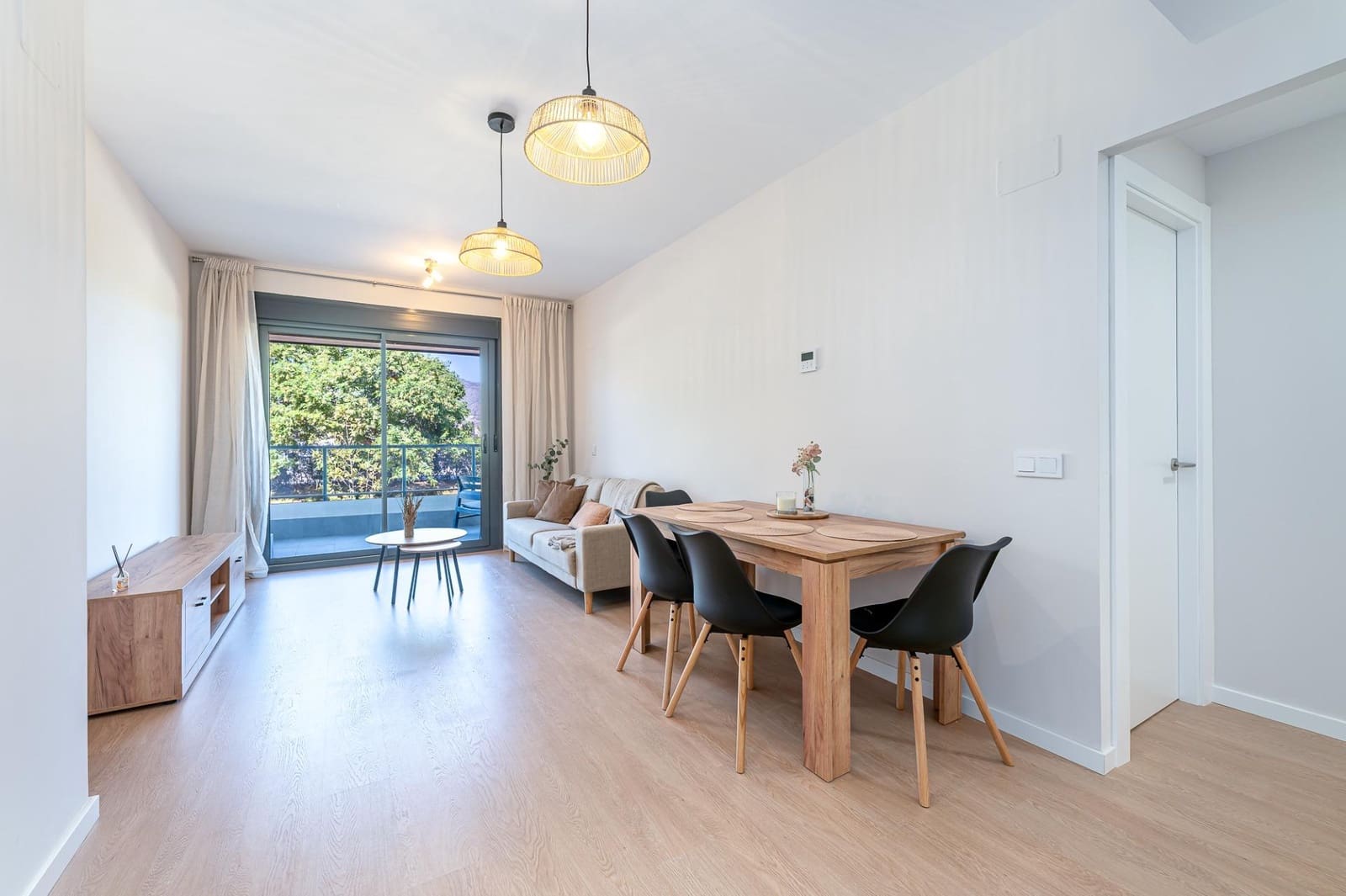 3 quarto Apartamento para arrendar em Mijas com piscina garagem - 1 850 € (Ref: 10177215)