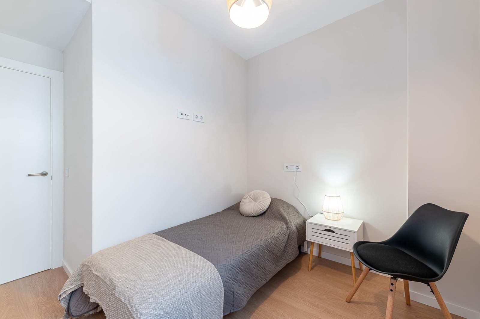 3 quarto Apartamento para arrendar em Mijas com piscina garagem - 1 850 € (Ref: 10177215)