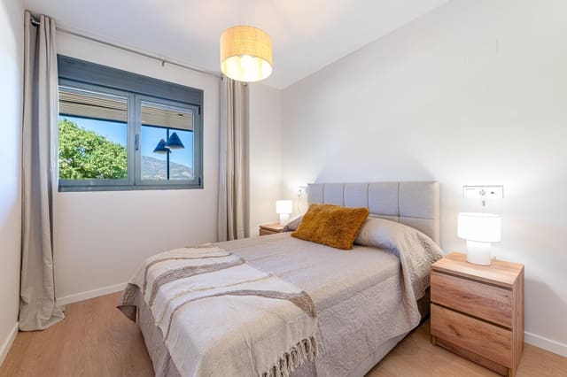3 quarto Apartamento para arrendar em Mijas - 1 850 € (Ref: 10177215)