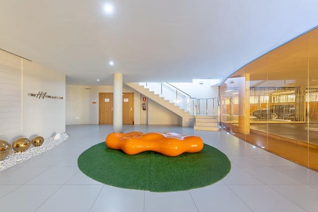 3 Zimmer Apartment zu verkaufen in Benalmádena mit Pool Garage - 899.000 € (Ref: 9699163)