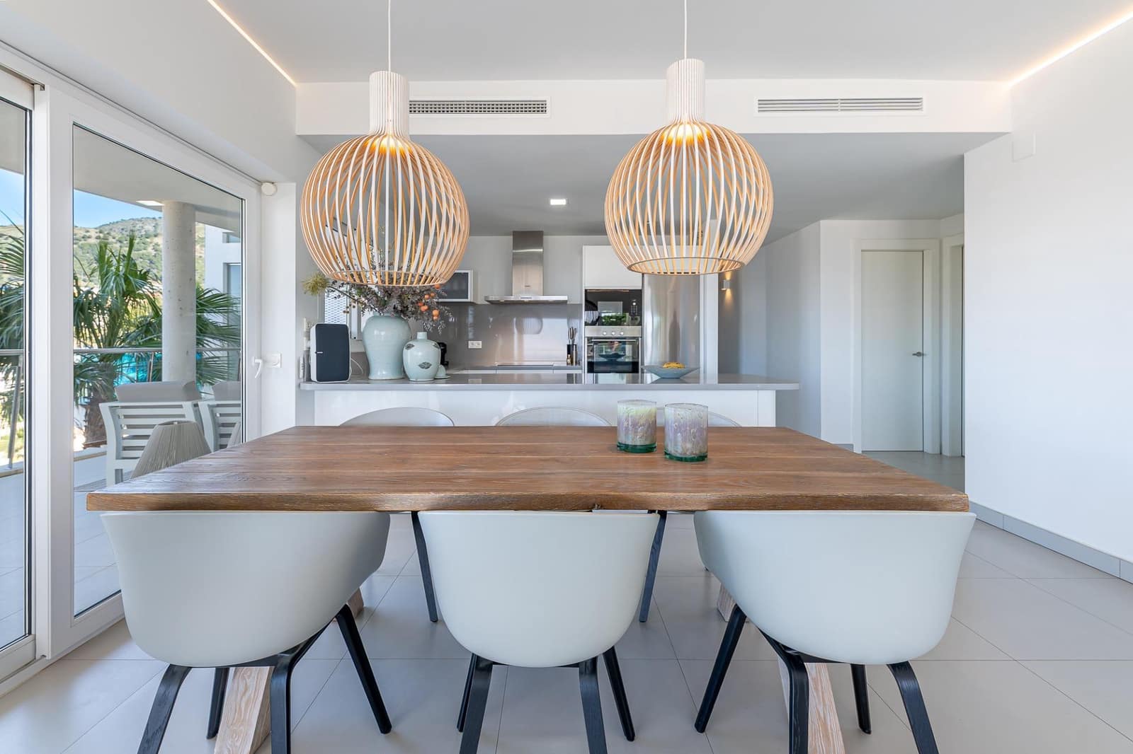 3 bedroom Apartment for sale in Benalmadena with pool garage - € 899,000 (Ref: 9699163)