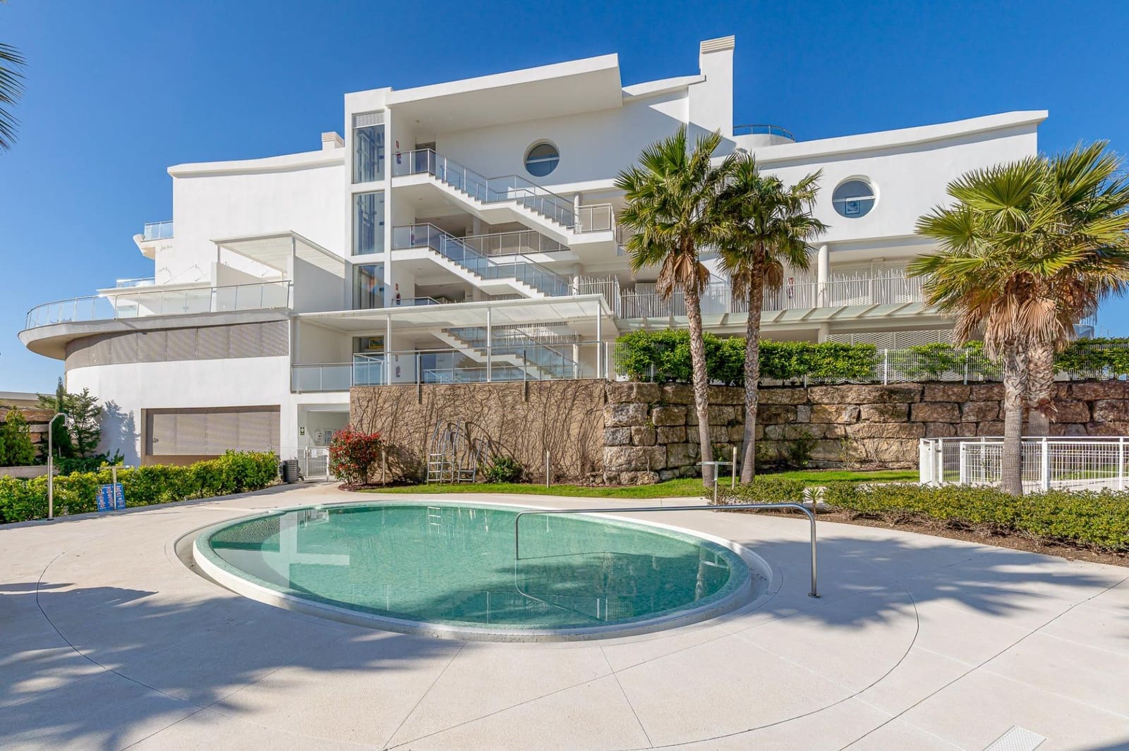 3 makuuhuone Huoneisto myytävänä paikassa Benalmadena mukana uima-altaan 
autotalli - 899 000 € (Ref: 9699163)