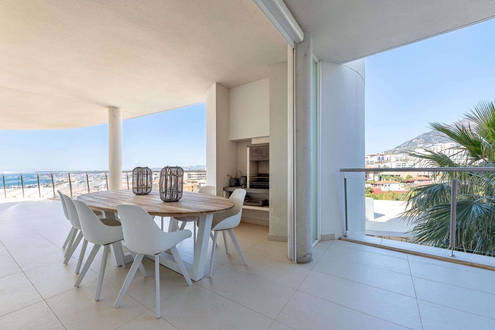 3 makuuhuone Huoneisto myytävänä paikassa Benalmadena mukana uima-altaan 
autotalli - 899 000 € (Ref: 9699163)