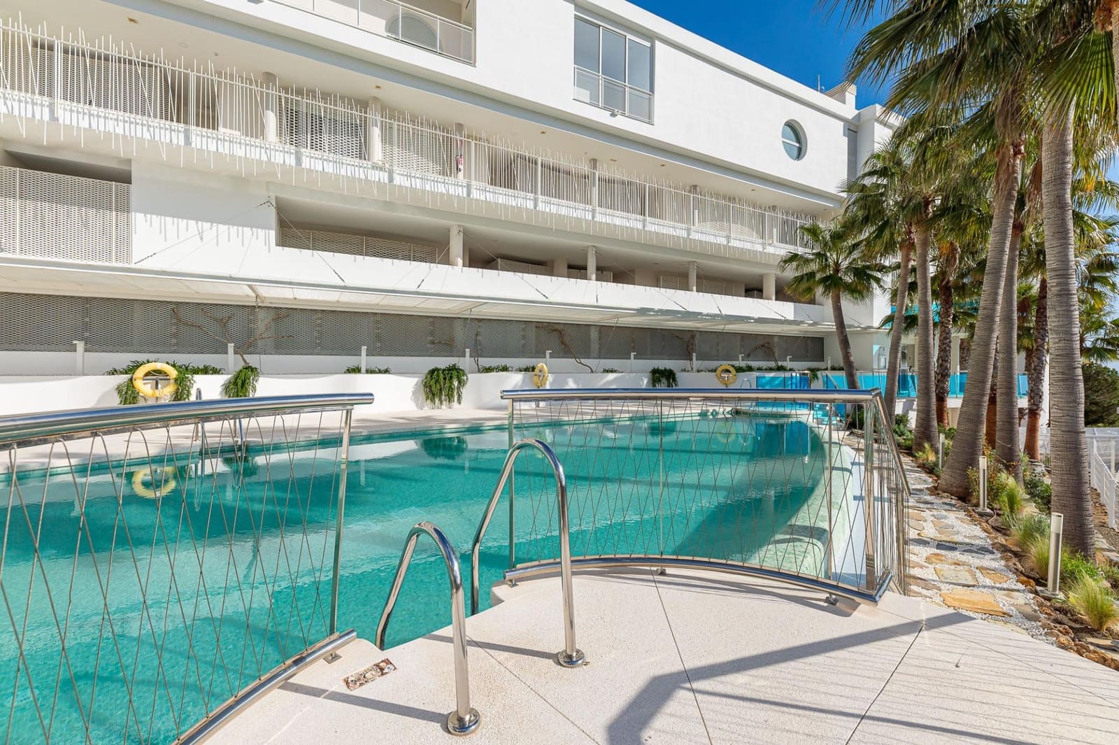 3 makuuhuone Huoneisto myytävänä paikassa Benalmadena mukana uima-altaan 
autotalli - 899 000 € (Ref: 9699163)