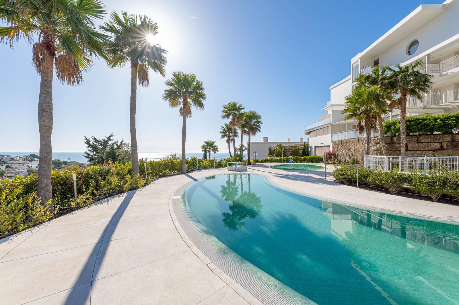 3 makuuhuone Huoneisto myytävänä paikassa Benalmadena mukana uima-altaan 
autotalli - 899 000 € (Ref: 9699163)