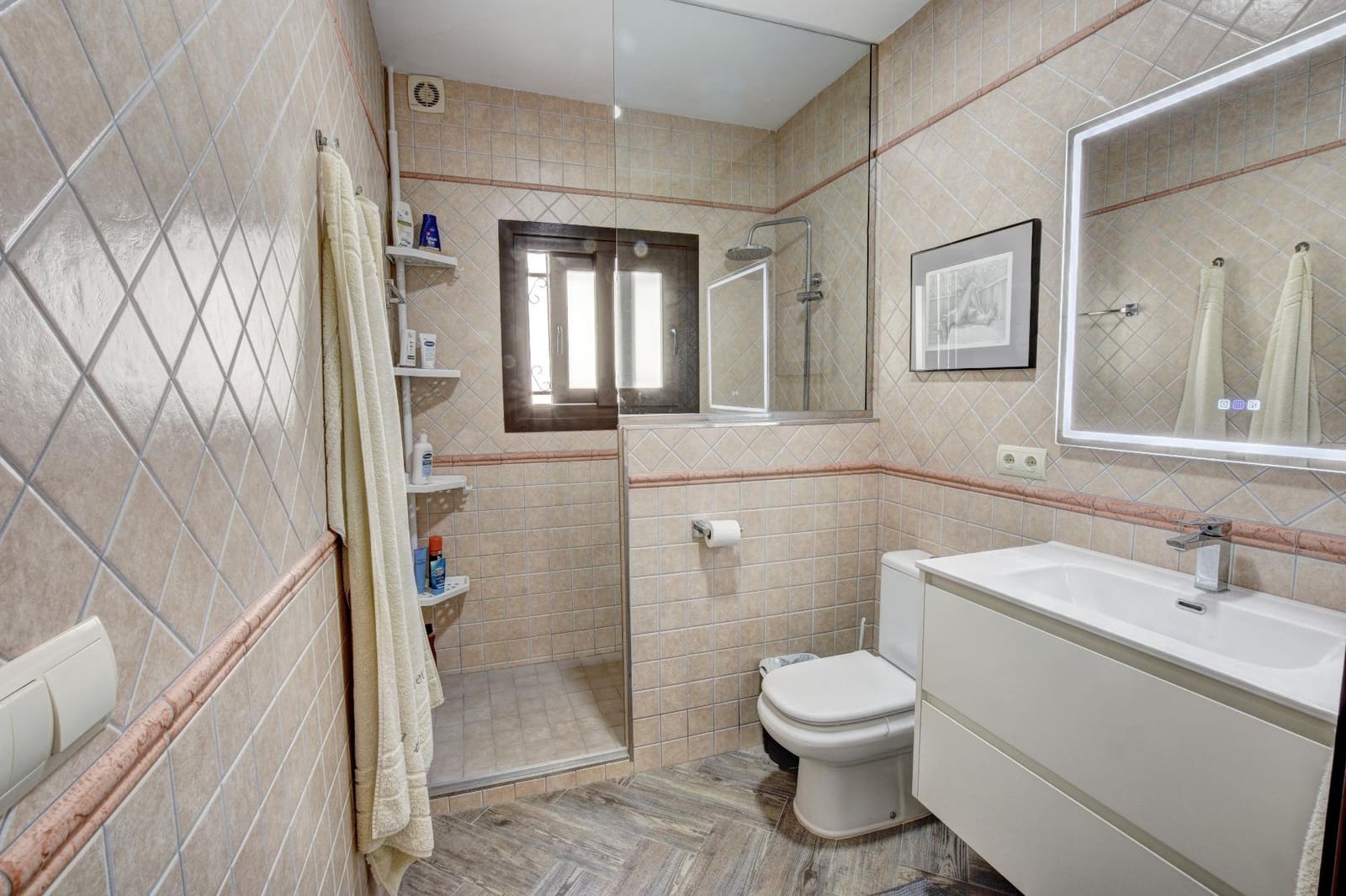 3 sovrum Villa till salu i Benalmadena med pool garage - 629 000 € (Ref: 9699167)