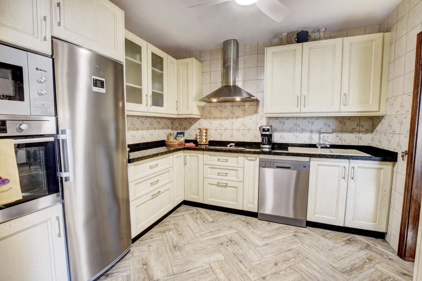 3 sovrum Villa till salu i Benalmadena med pool garage - 629 000 € (Ref: 9699167)