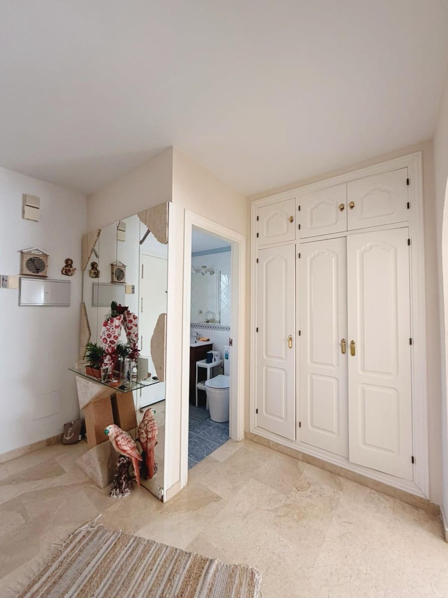 3 slaapkamer Rijtjeshuis te koop in Arroyo de la Miel met zwembad garage - € 570.000 (Ref: 9699169)