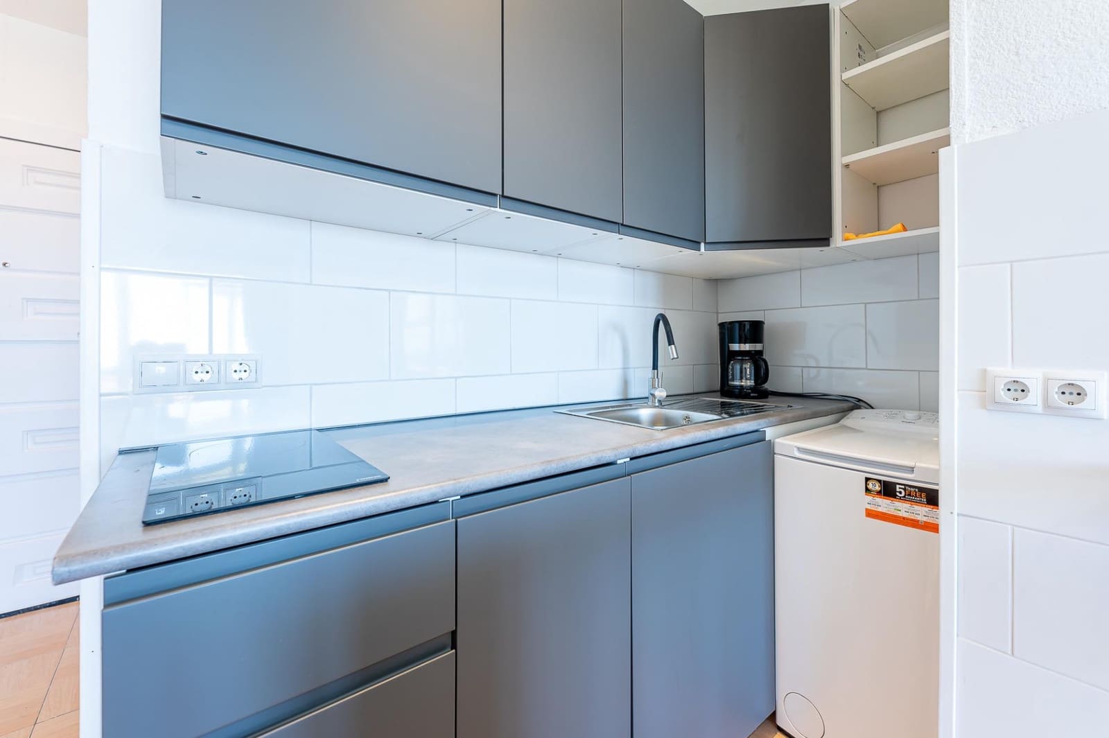 Studio til salg i Torremolinos med swimmingpool - € 165.000 (Ref: 9699173)