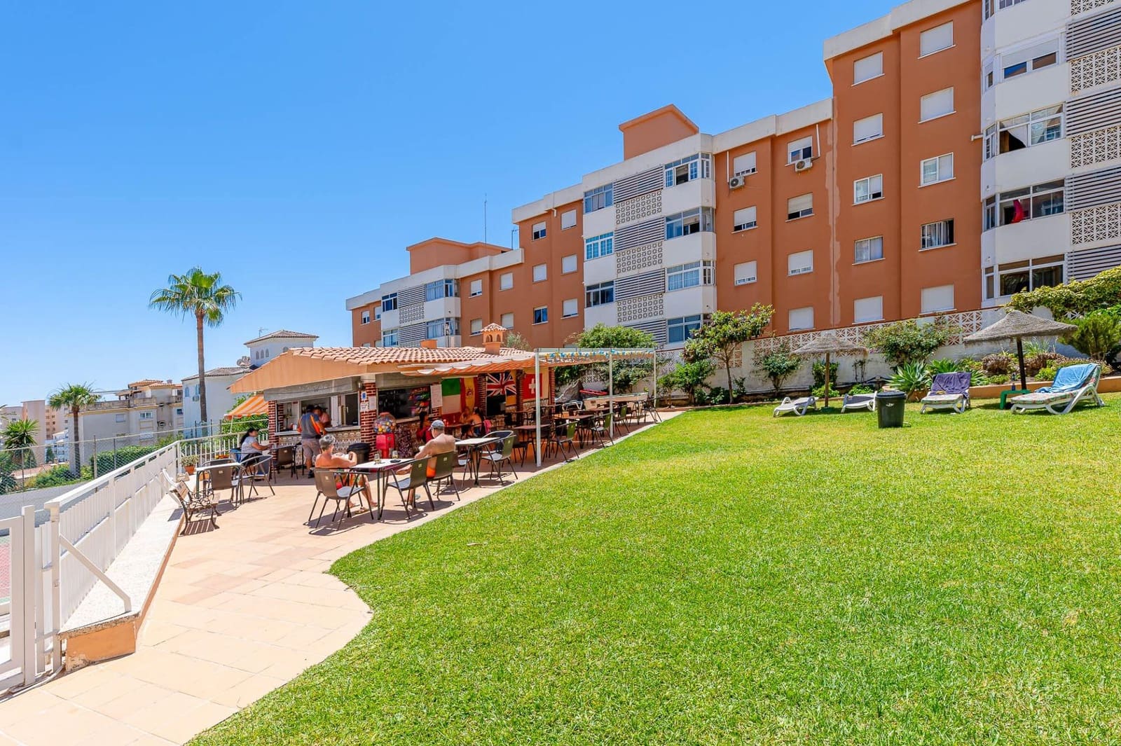 Studio til salg i Torremolinos med swimmingpool - € 165.000 (Ref: 9699173)