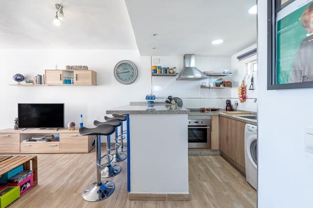 1 soveværelse Lejlighed til salg i Benalmádena med swimmingpool - € 225.000 (Ref: 9699174)