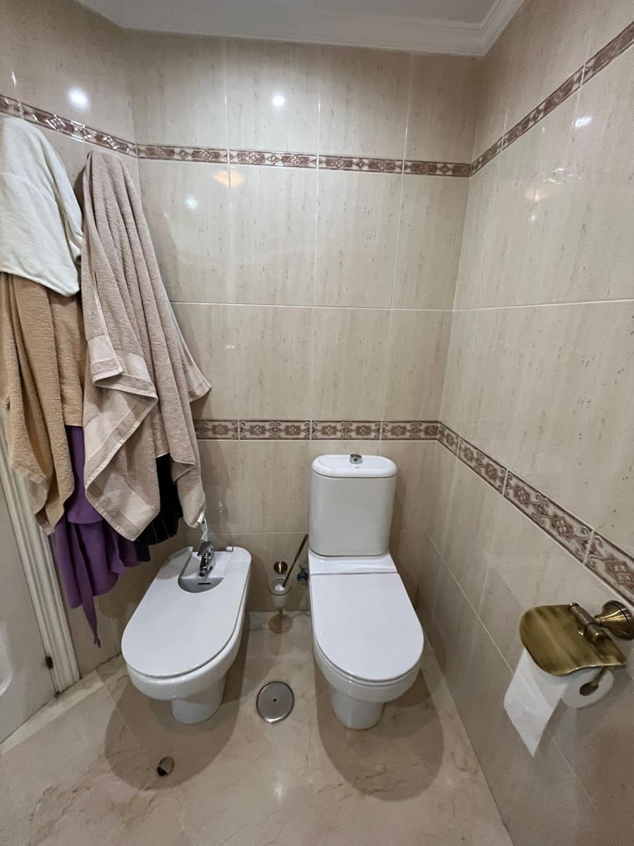 4 sovrum Radhus till salu i Benalmadena med pool garage - 639 000 € (Ref: 9699176)