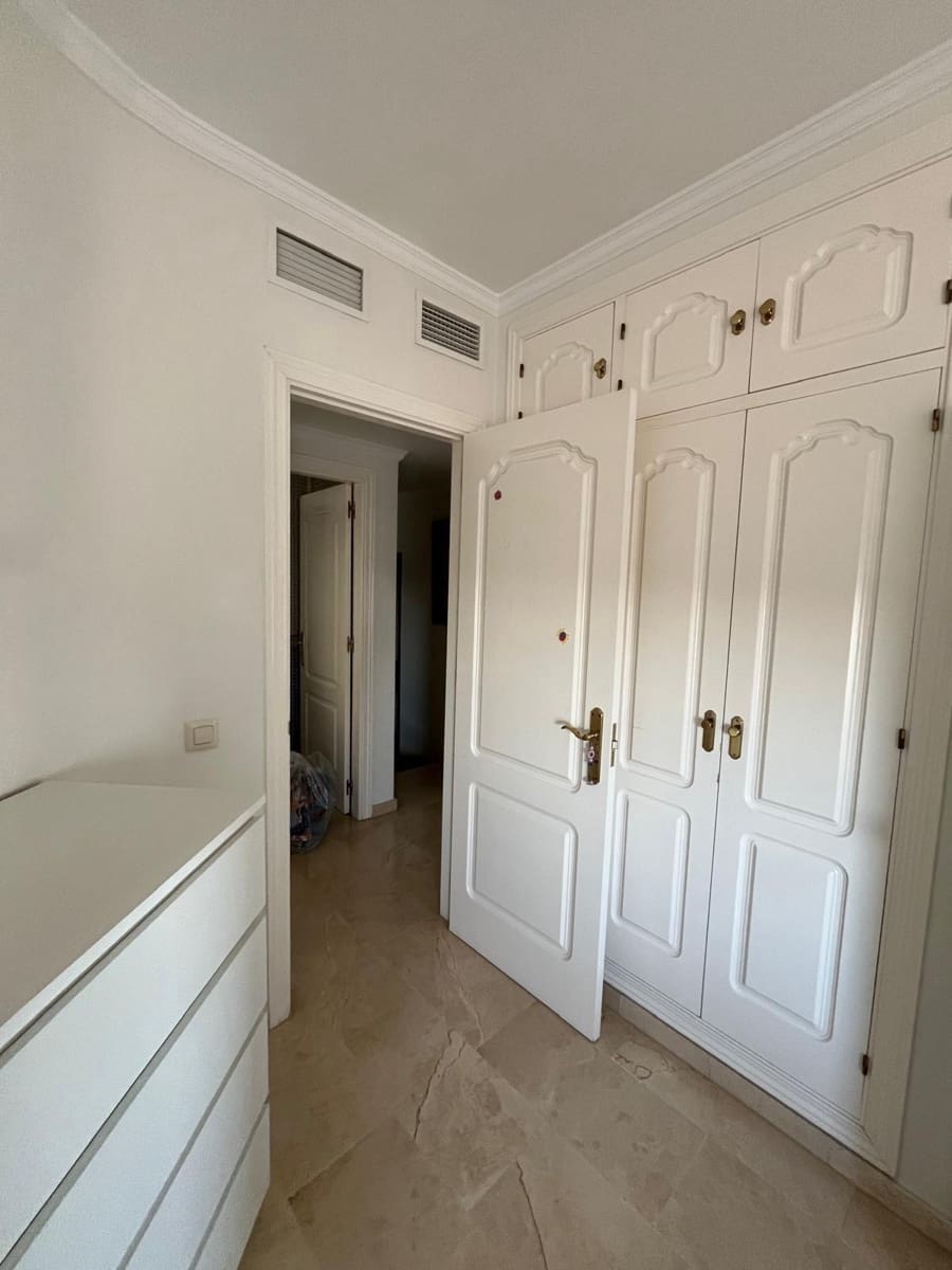 4 sovrum Radhus till salu i Benalmadena med pool garage - 639 000 € (Ref: 9699176)