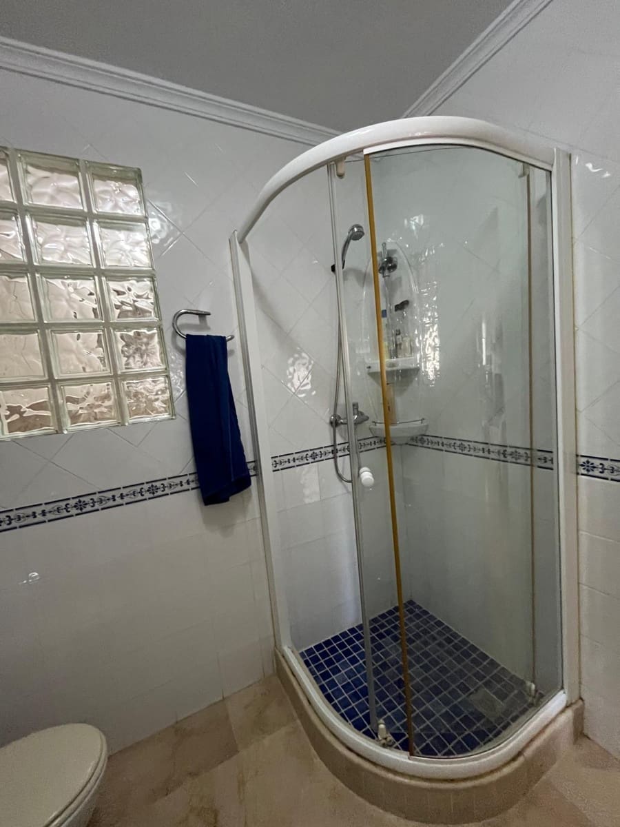 4 sovrum Radhus till salu i Benalmadena med pool garage - 639 000 € (Ref: 9699176)