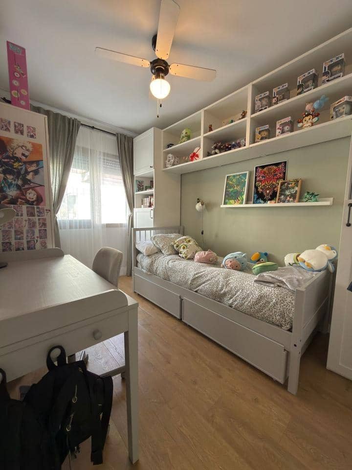 4 soverom Rekkehus til salgs i Pinos de Alhaurin med svømmebasseng - € 689 000 (Ref: 9699177)