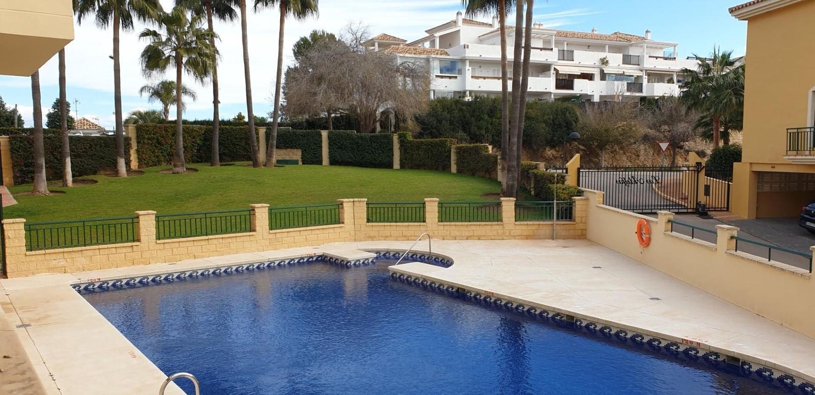 2 Zimmer Wohnung zu verkaufen in Torrequebrada mit Pool Garage - 379.000 € (Ref: 9699178)