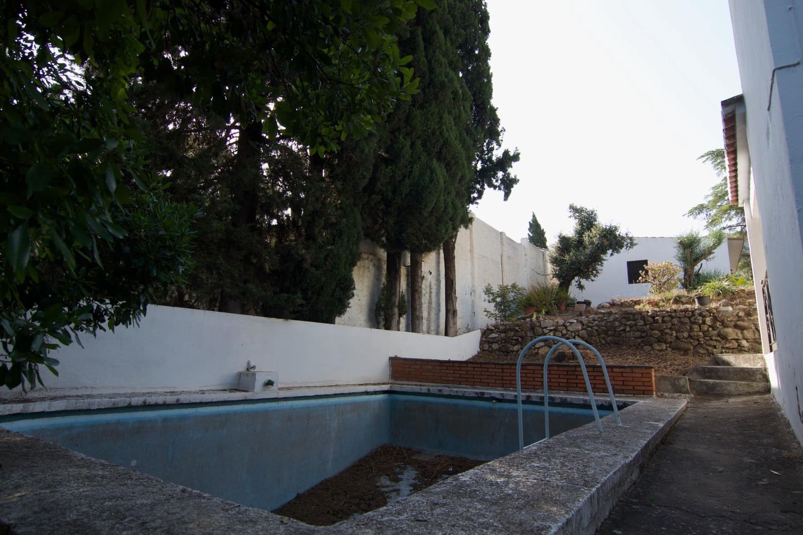 5 bedroom Villa for sale in Alhaurin el Grande with garage - € 880,000 (Ref: 9699180)