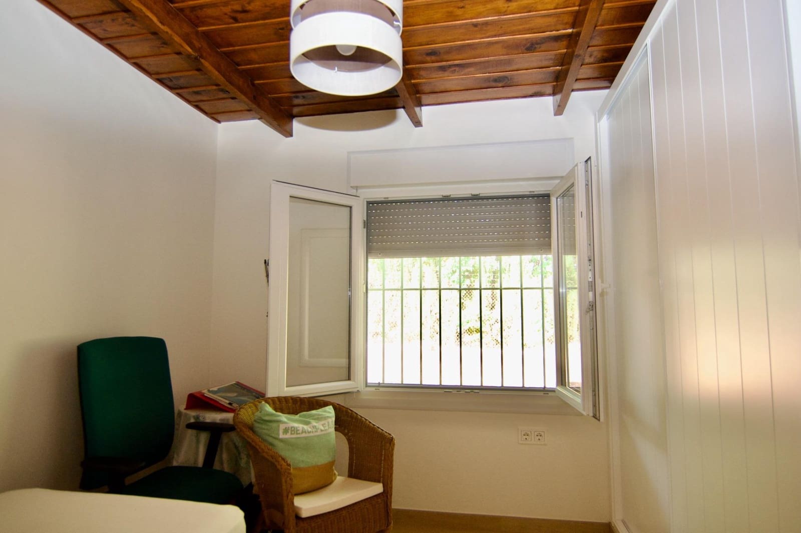 5 bedroom Villa for sale in Alhaurin el Grande with garage - € 880,000 (Ref: 9699180)