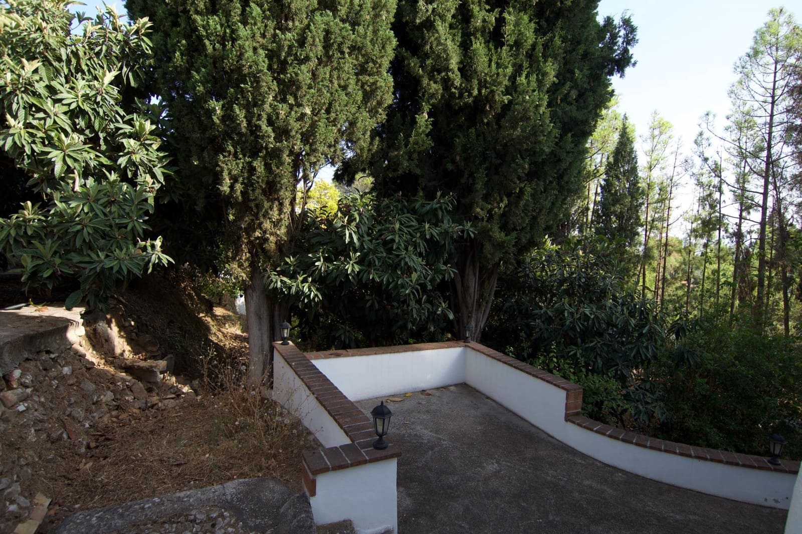 5 bedroom Villa for sale in Alhaurin el Grande with garage - € 880,000 (Ref: 9699180)