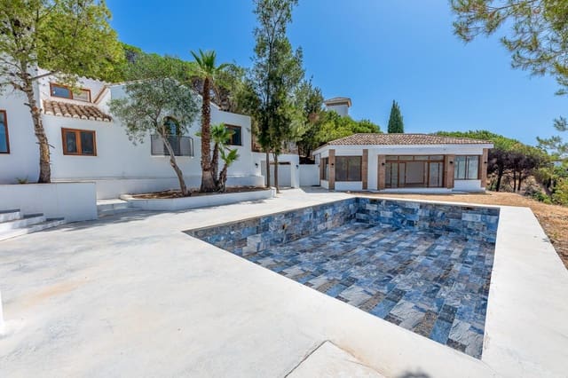 4 Zimmer Villa zu verkaufen in Valtocado, Mijas mit Pool Garage - 1.399.000 € (Ref: 9699183)