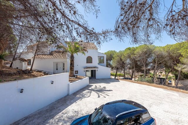 4 Zimmer Villa zu verkaufen in Valtocado, Mijas mit Pool Garage - 1.399.000 € (Ref: 9699183)