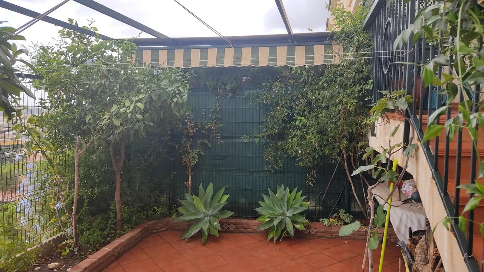 5 bedroom Semi-detached Villa for sale in Arroyo de la Miel with pool garage - € 470,000 (Ref: 9699185)