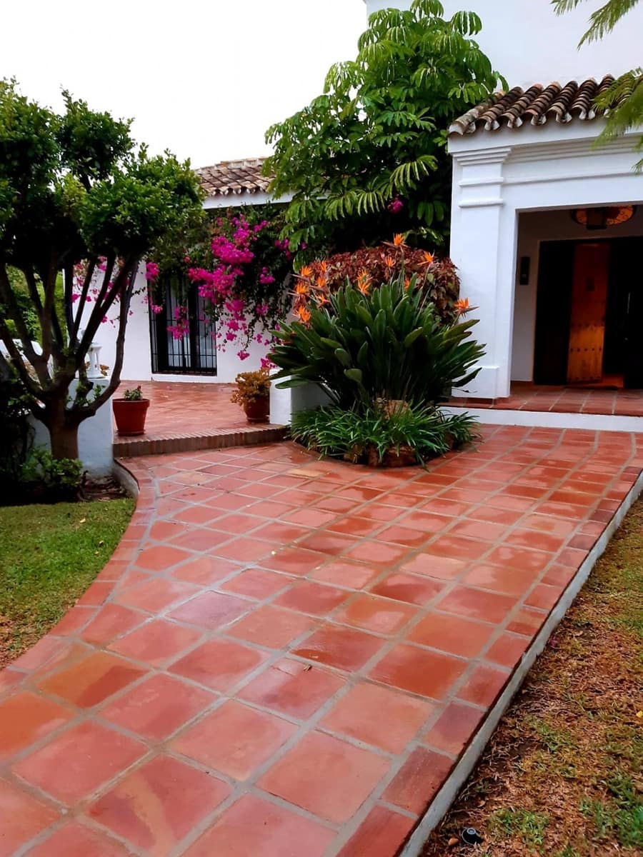 4 bedroom Villa for sale in Mijas Golf with pool garage - € 1,095,000 (Ref: 9699186)