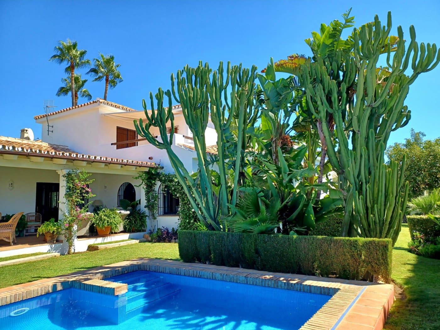 4 bedroom Villa for sale in Mijas Golf with pool garage - € 1,095,000 (Ref: 9699186)