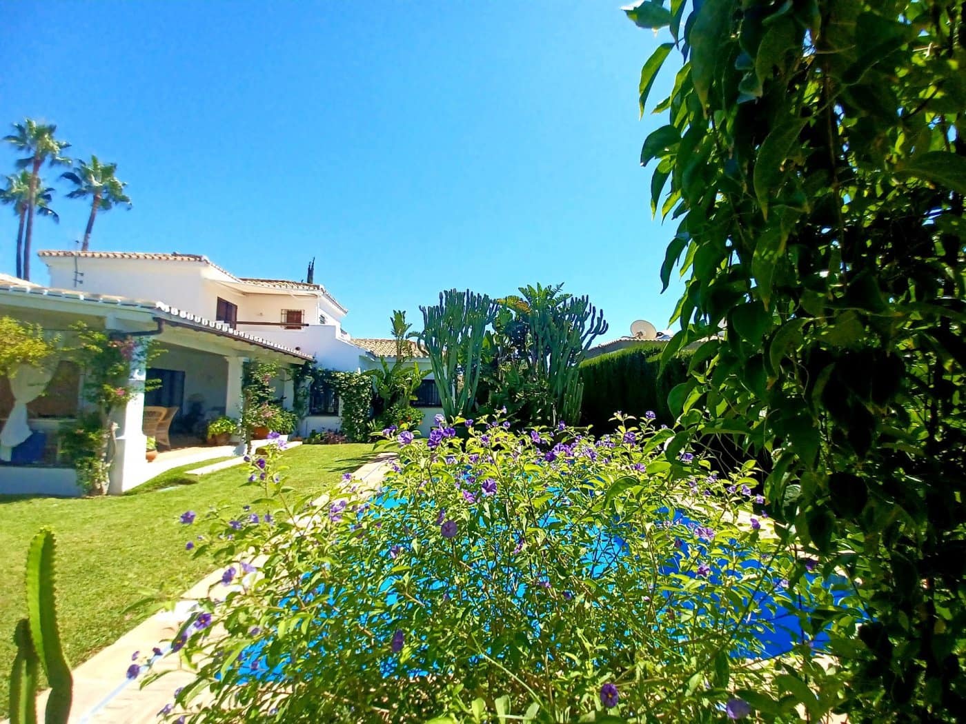 4 bedroom Villa for sale in Mijas Golf with pool garage - € 1,095,000 (Ref: 9699186)
