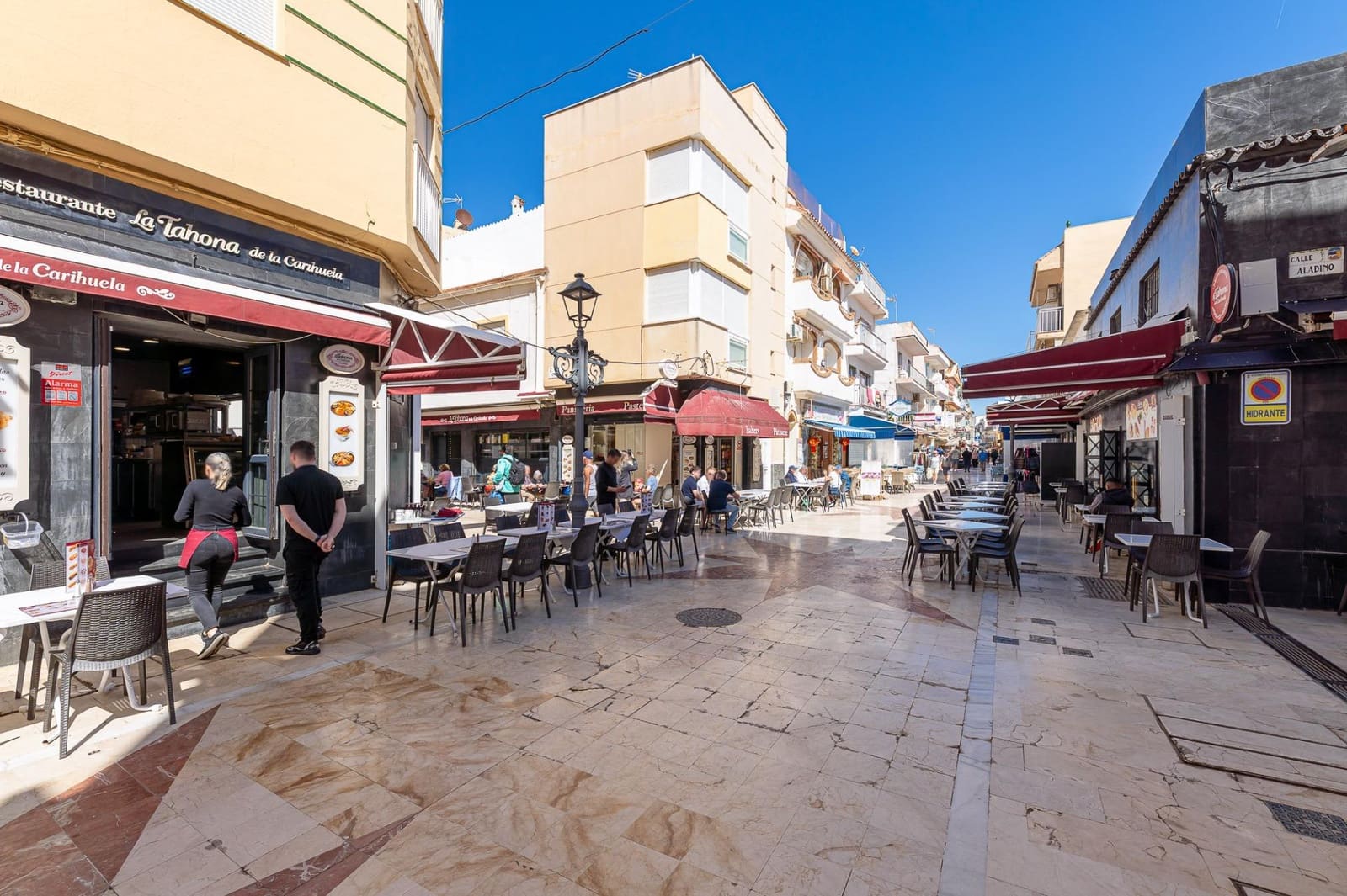 Commercial for rent in Torremolinos with garage - € 2,500 (Ref: 9701651)