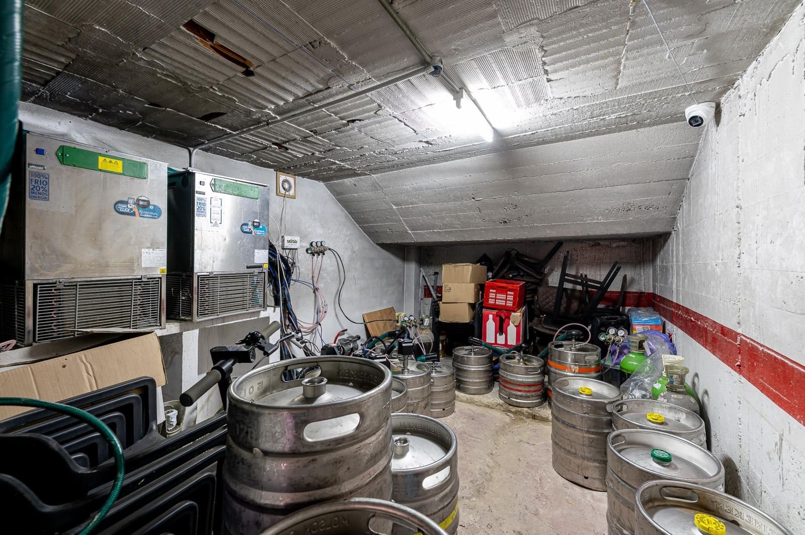 Commercial for rent in Torremolinos with garage - € 2,500 (Ref: 9701651)