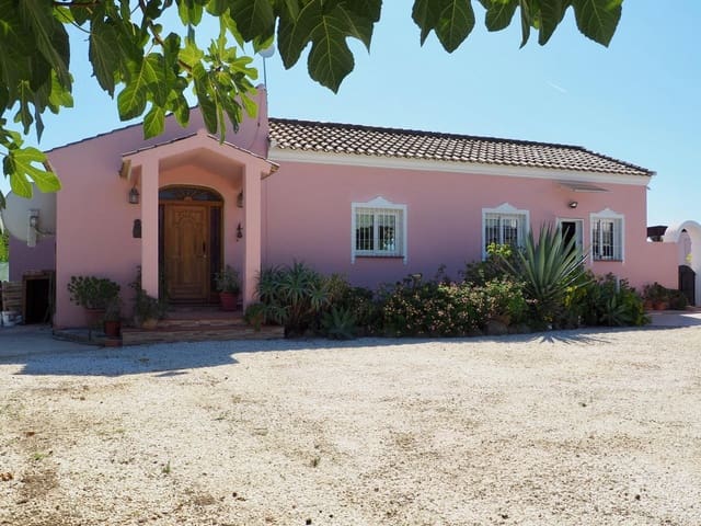 Finca/Casa Rural de 5 habitaciones en Cártama en venta con piscina - 495.000 € (Ref: 9735605)