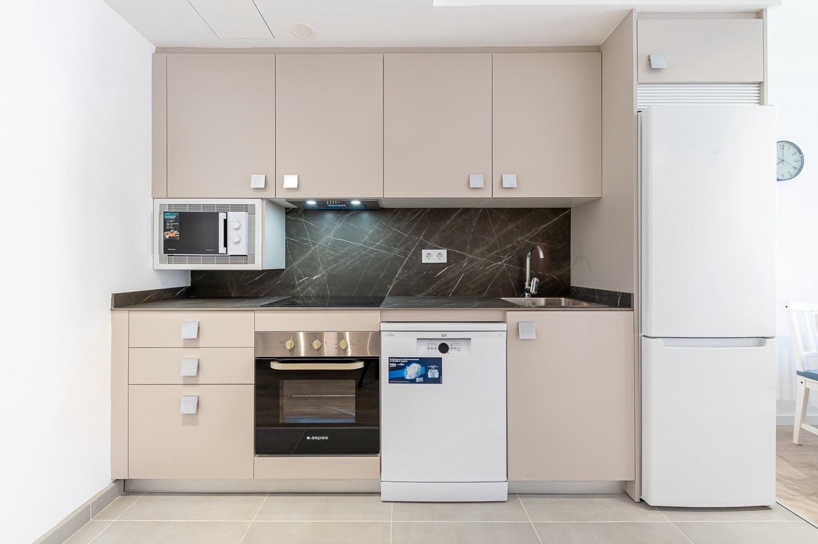 2 Zimmer Apartment zu vermieten in Las Lagunas de Mijas mit Garage - 1.300 € (Ref: 9770689)