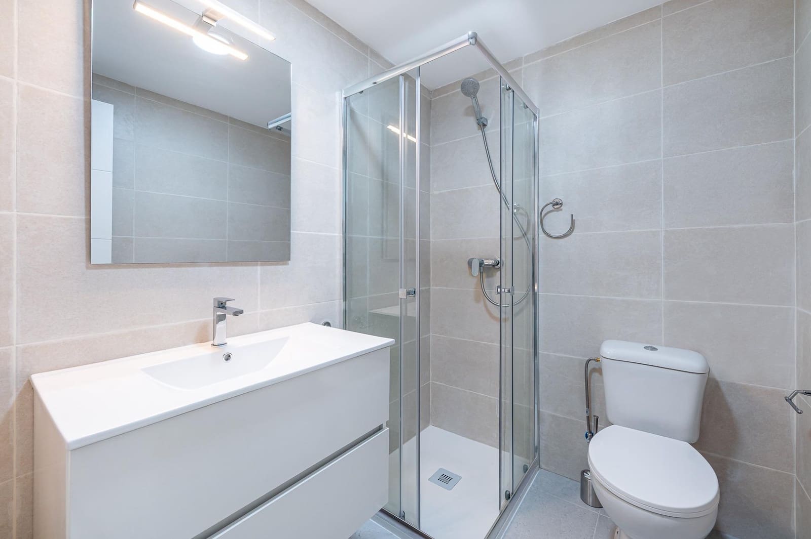 2 Zimmer Apartment zu vermieten in Las Lagunas de Mijas mit Garage - 1.300 € (Ref: 9770689)