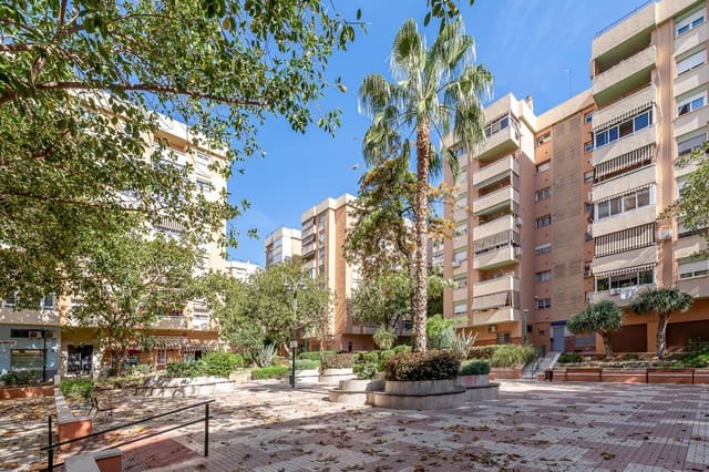 3 makuuhuone Huoneisto myytävänä paikassa Martiricos, Málaga kaupunki mukana 
autotalli - 299 000 € (Ref: 9841155)