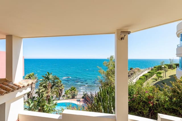 2 slaapkamer Appartement te koop in Torrequebrada, Benalmádena met zwembad garage - € 559.000 (Ref: 9851787)