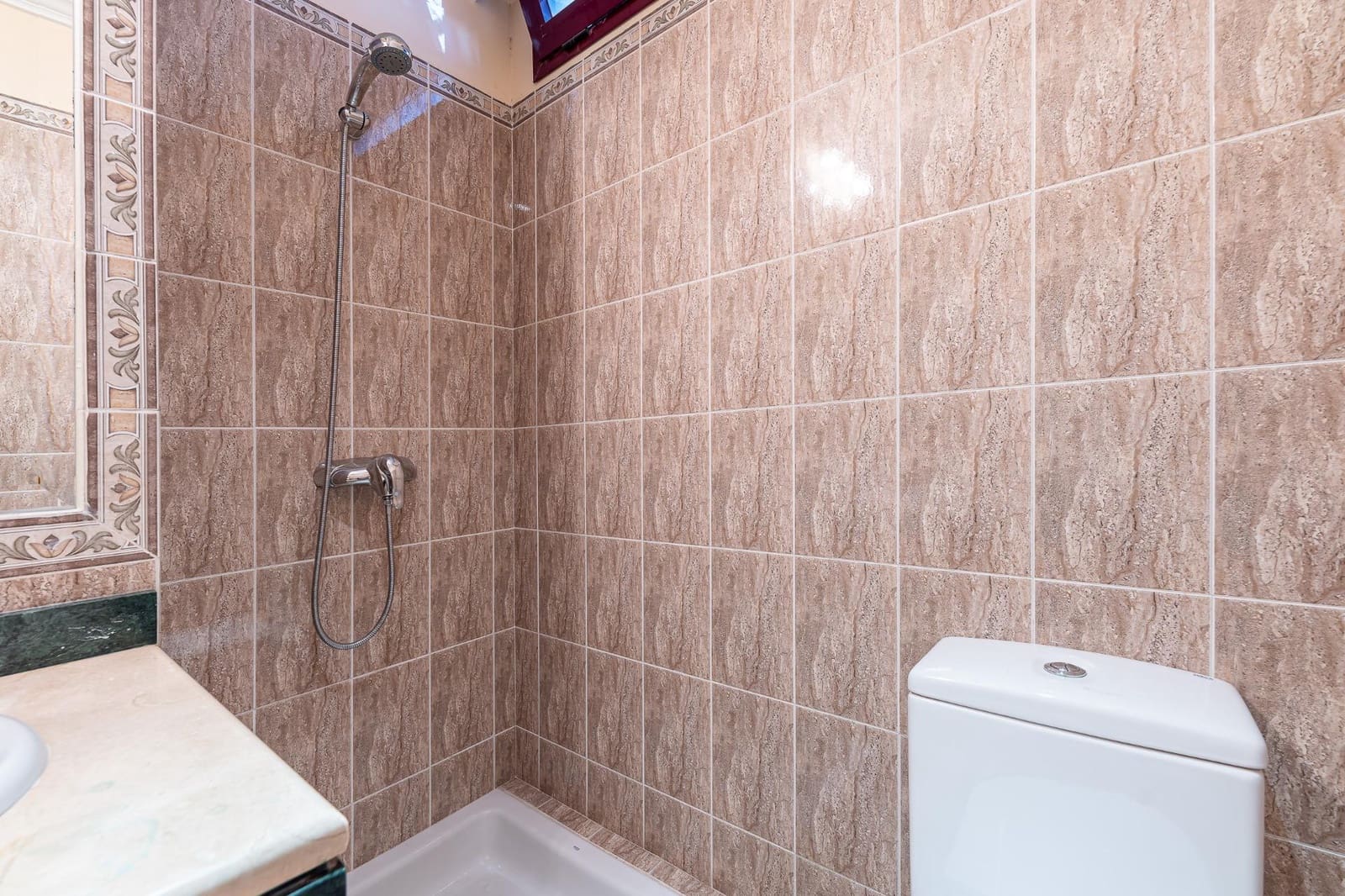 2 soveværelse Lejlighed til salg i Torrequebrada med swimmingpool garage - € 559.000 (Ref: 9851787)