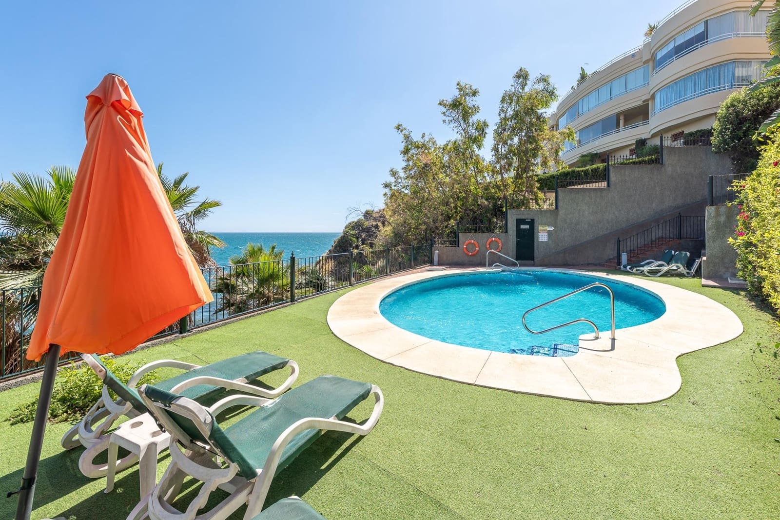 2 soveværelse Lejlighed til salg i Torrequebrada med swimmingpool garage - € 559.000 (Ref: 9851787)