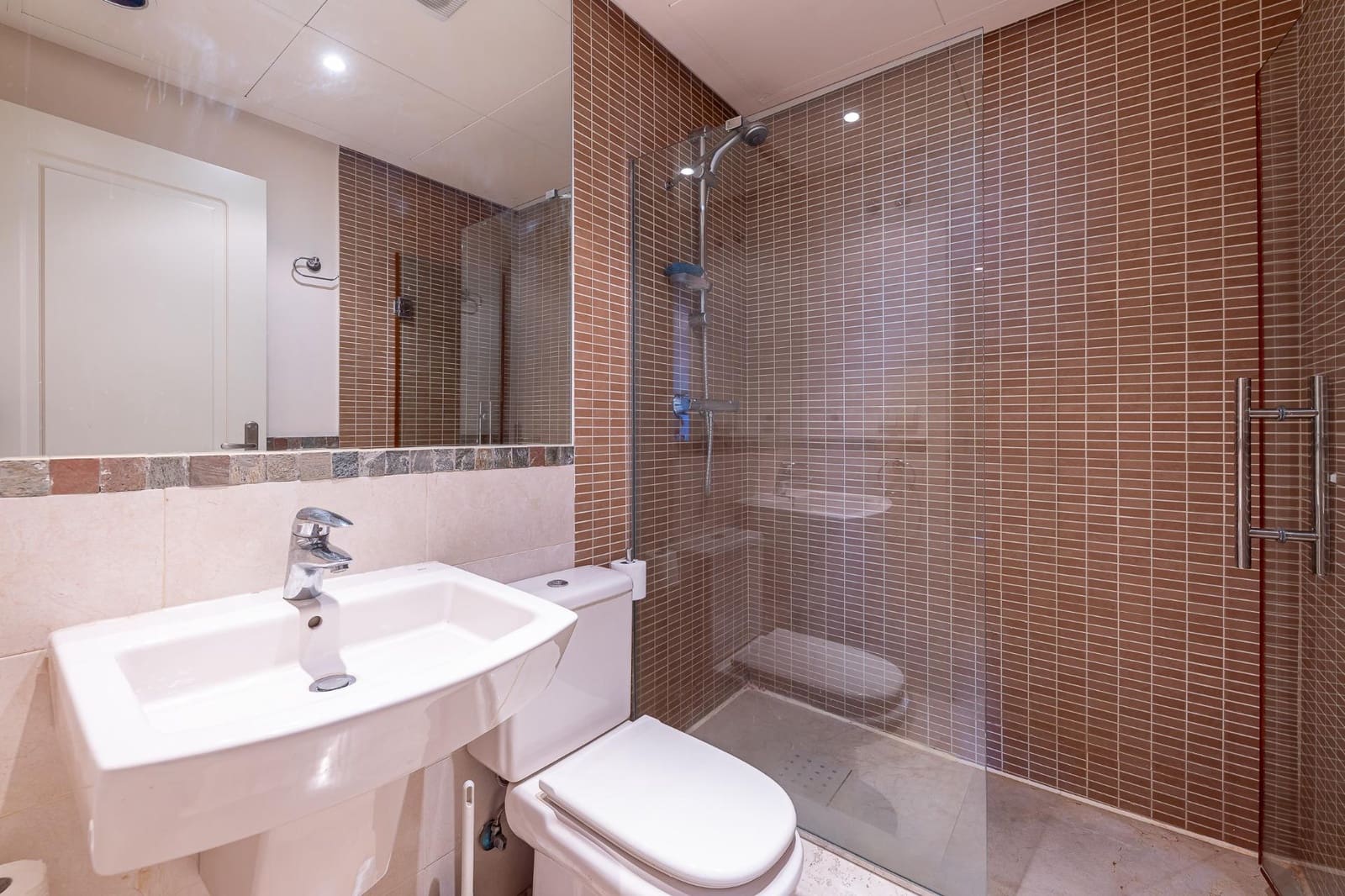 3 makuuhuone Kattohuoneisto myytävänä paikassa Cancelada mukana uima-altaan - 549 000 € (Ref: 9899194)