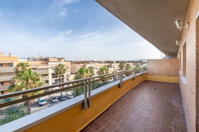 3 soverom Penthouse til salgs i Torremolinos med svømmebasseng - € 479 000 (Ref: 9944164)