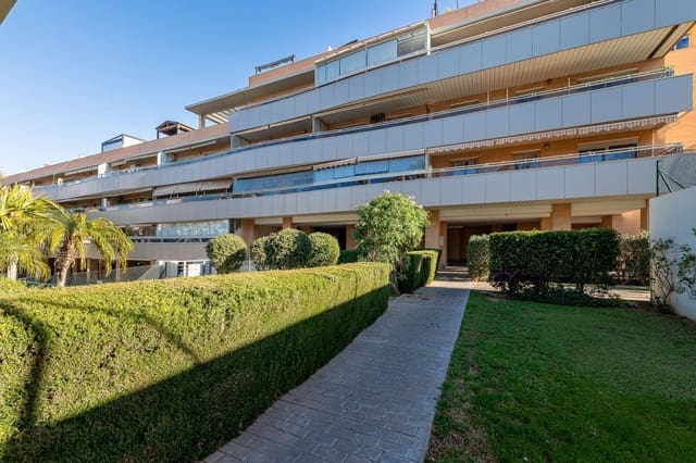 3 soverom Penthouse til salgs i Torremolinos med svømmebasseng - € 479 000 (Ref: 9944164)